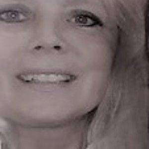 Meet your Posher, Posh